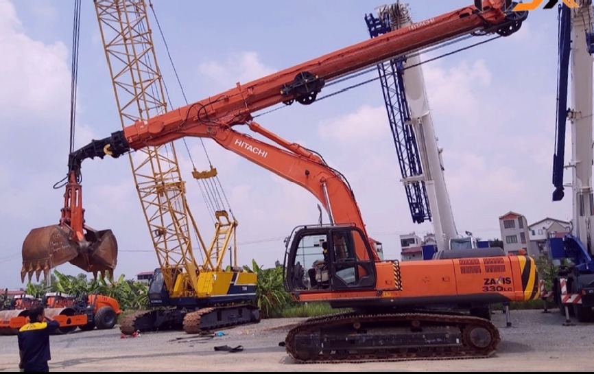 HITACHI-ZAXIS-330LC